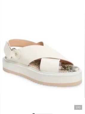 AGL Maya Criss cross Platform Leather Off White Sandals size 36.5